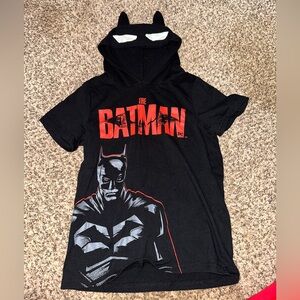 Boys size 10 Bat Man Hooded Tee